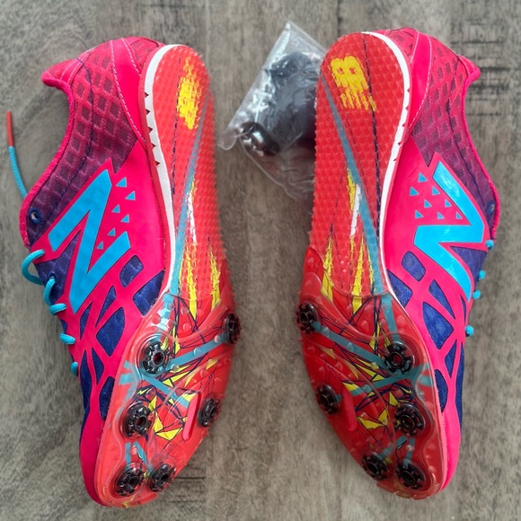 New Balance Middle Distance Track Spikes WMD500 - Picture 2 of 9